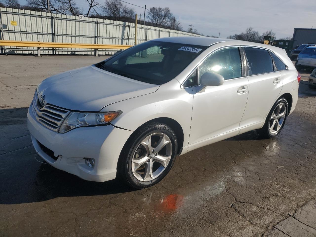 2011 TOYOTA VENZA