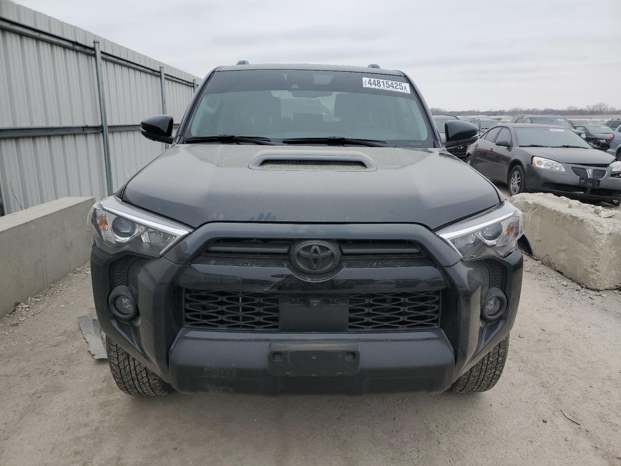 2024 TOYOTA 4RUNNER SR - Image 5