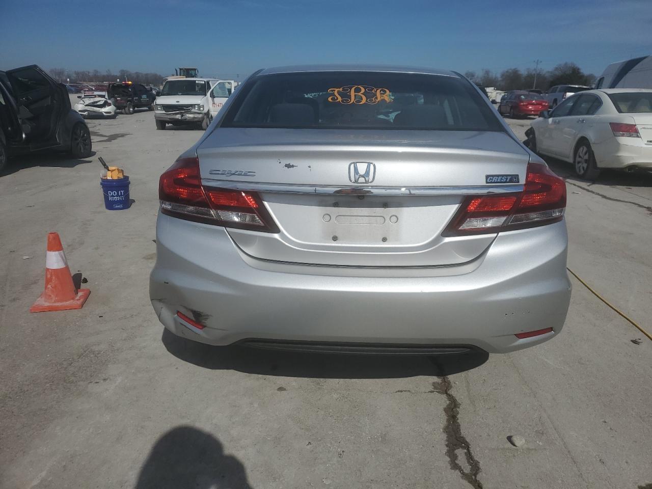 2015 HONDA CIVIC LX - Image 6