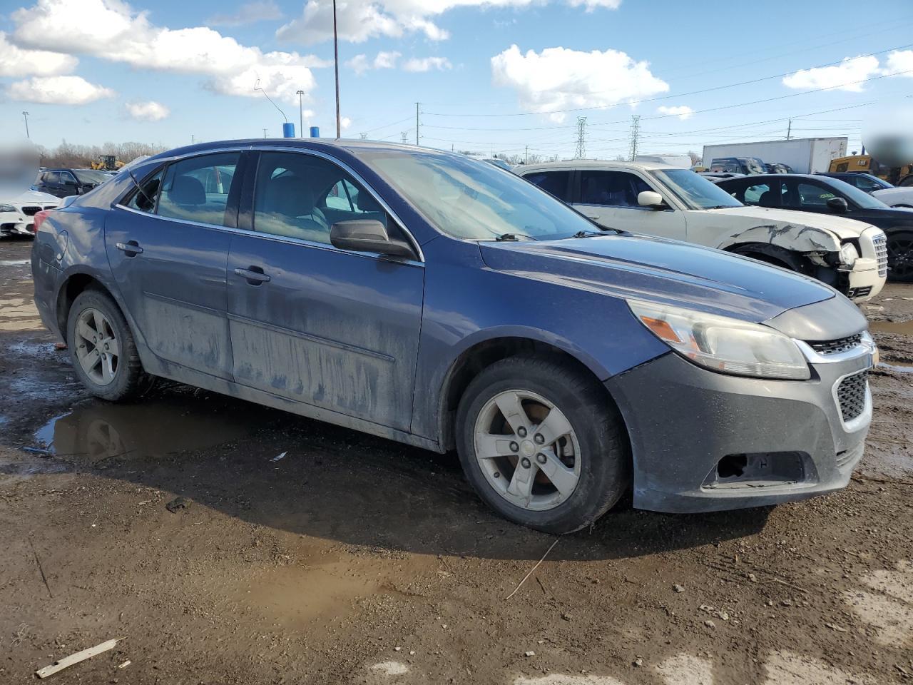 2015 CHEVROLET MALIBU LS - Фото 4