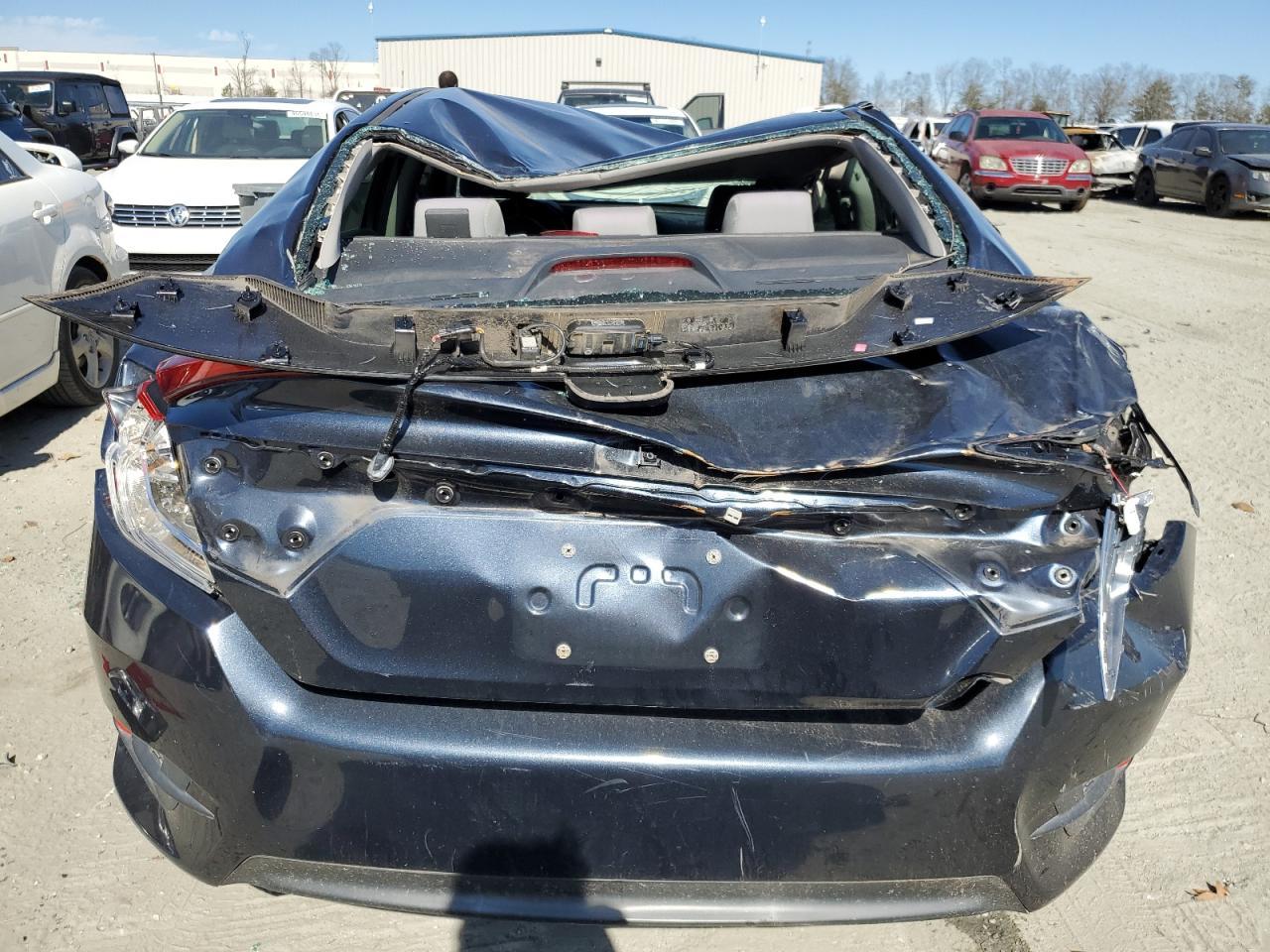 2016 HONDA CIVIC LX - Image 6