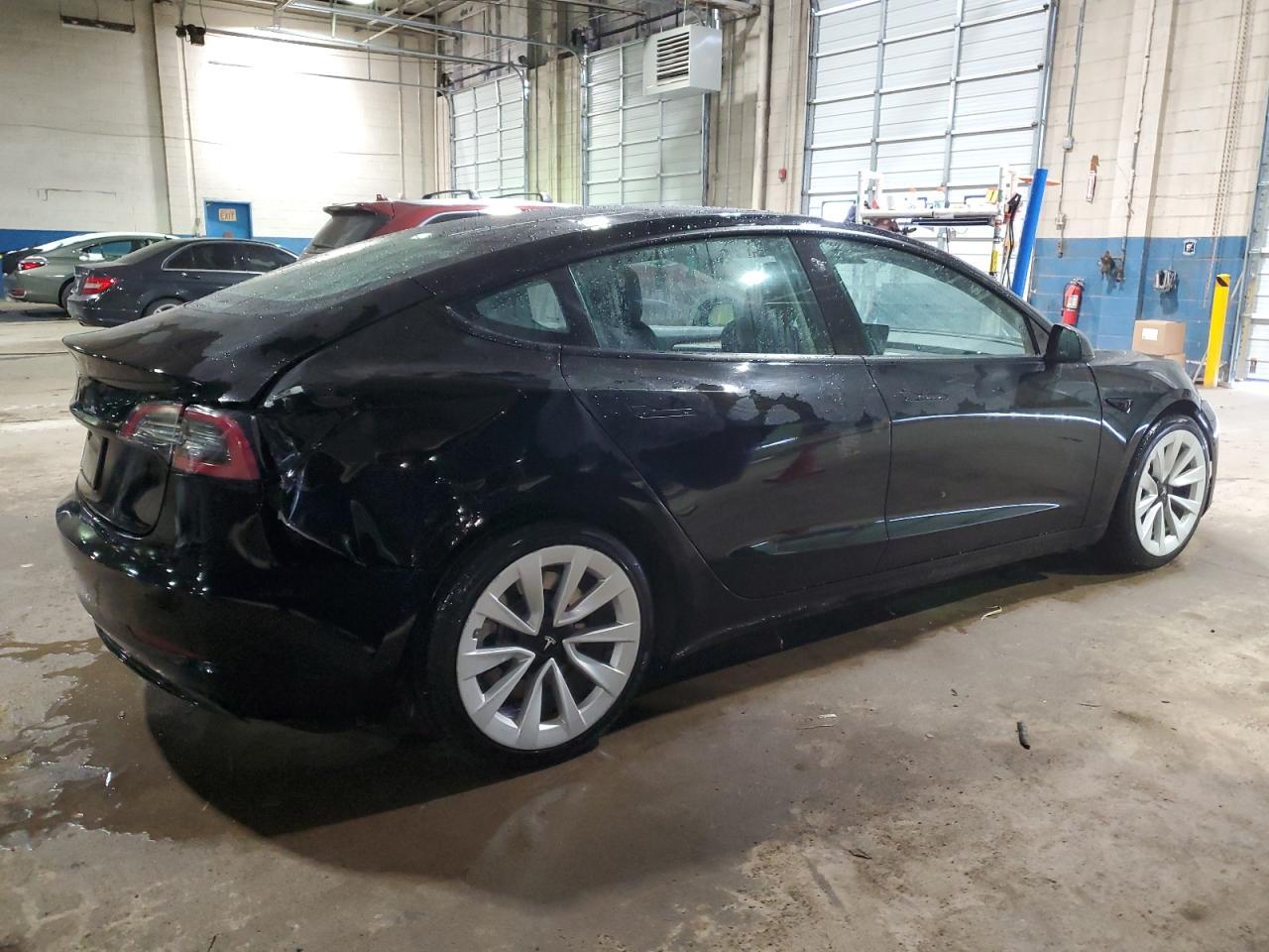 2022 TESLA MODEL 3 - Image 3
