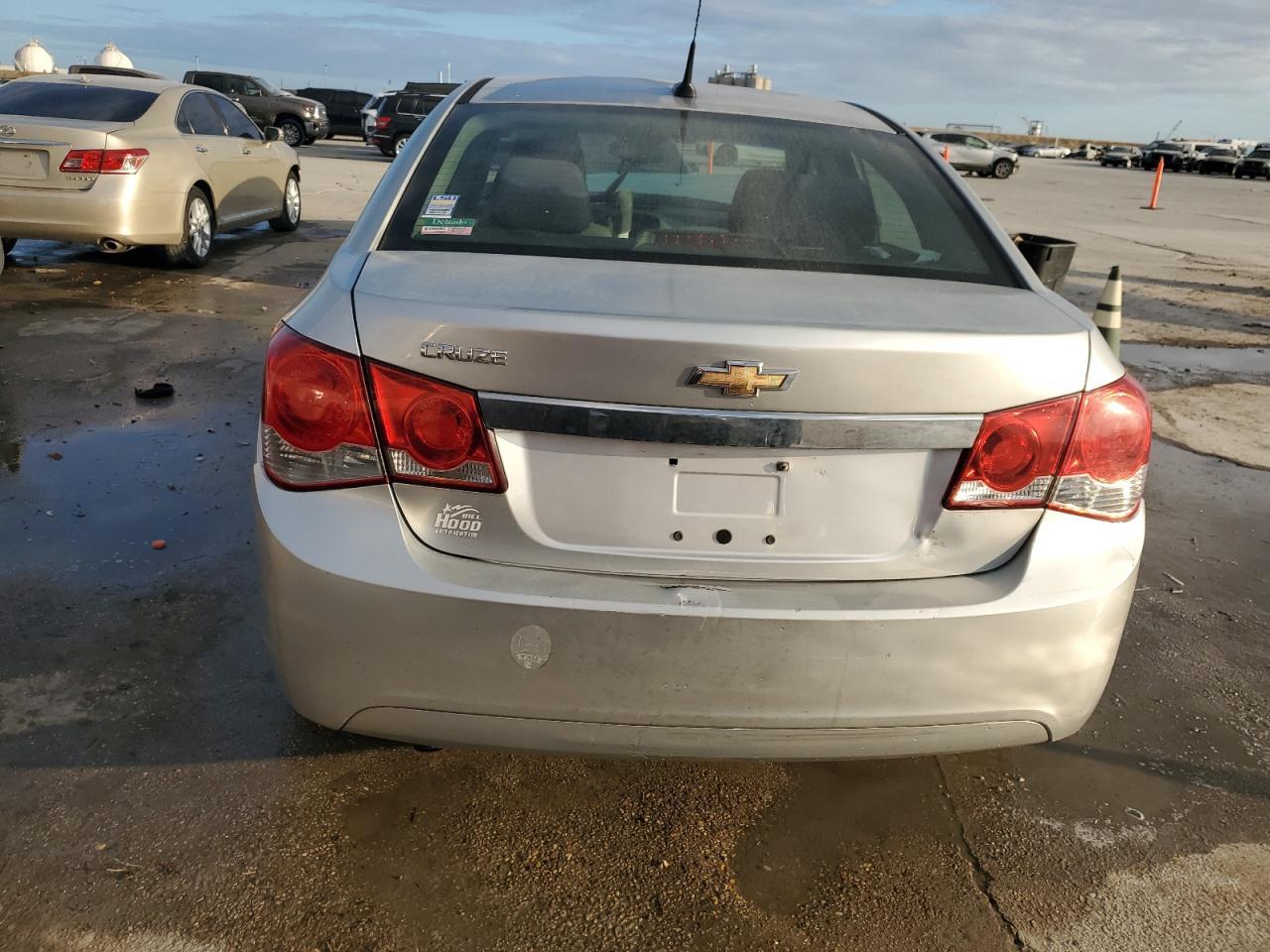 2014 CHEVROLET CRUZE LS - Фото 6