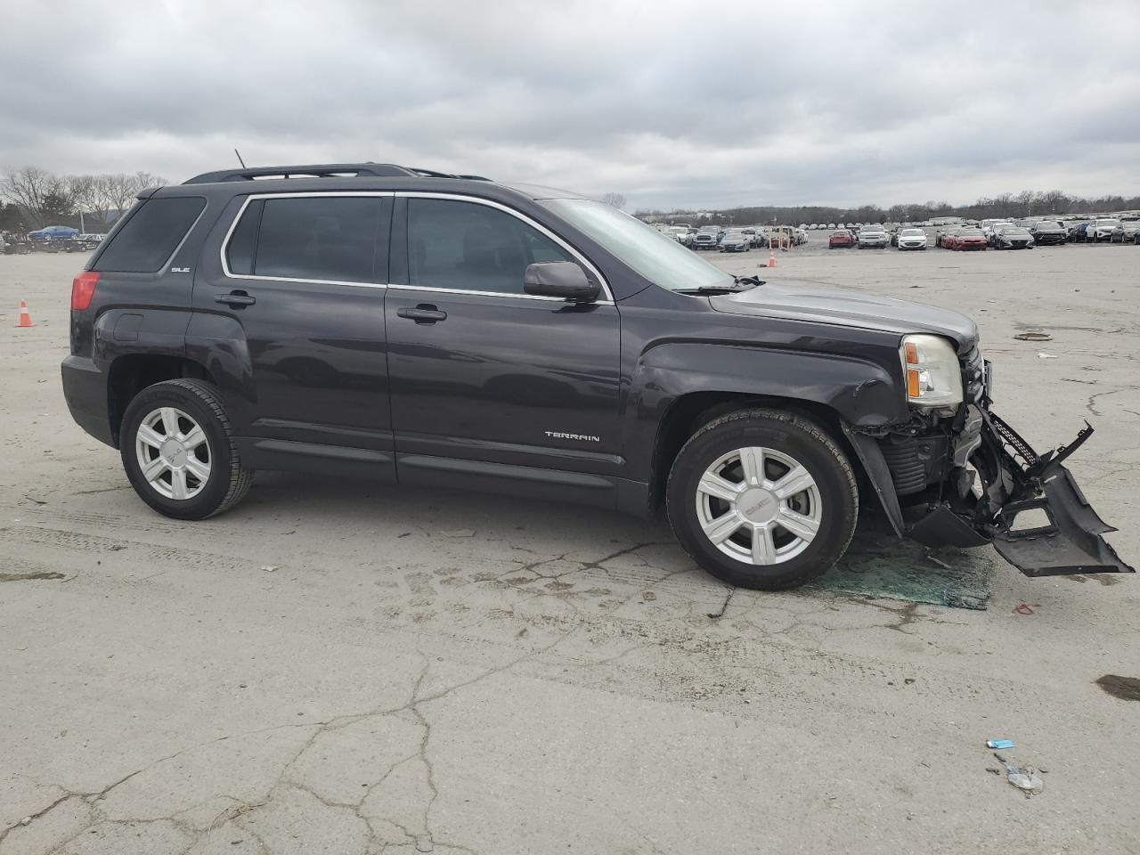 2016 GMC TERRAIN SL - Image 4