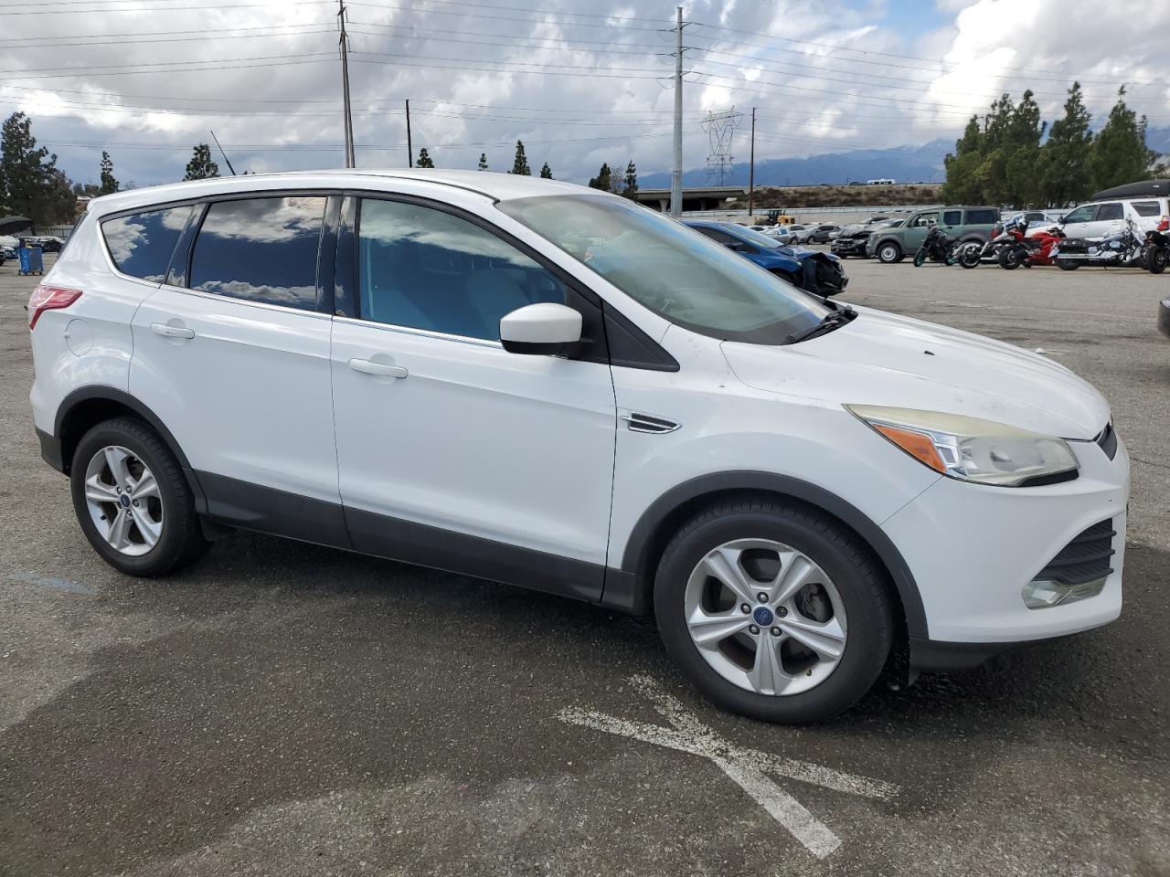 2014 FORD ESCAPE SE - Фото 4
