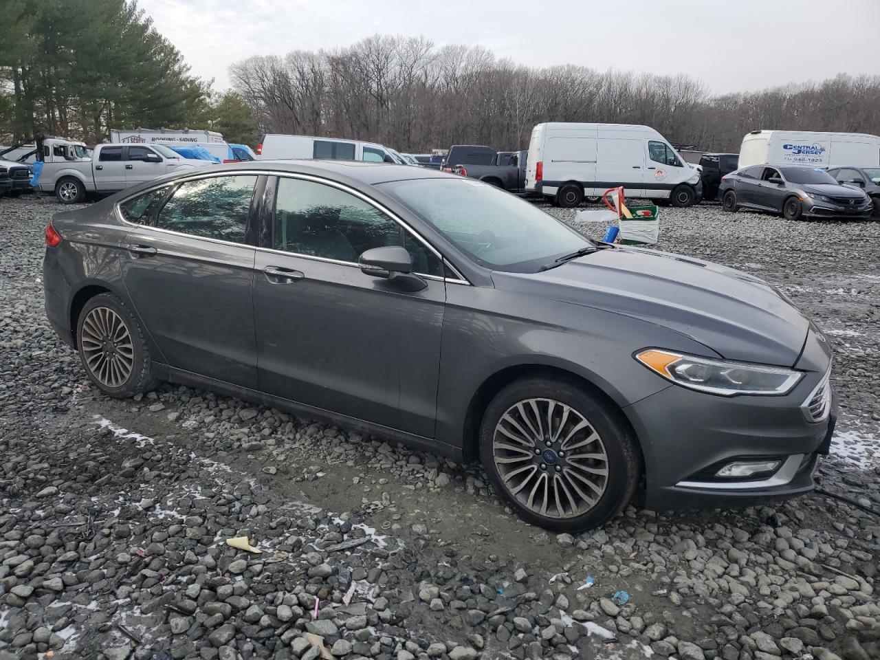2017 FORD FUSION SE - Image 4