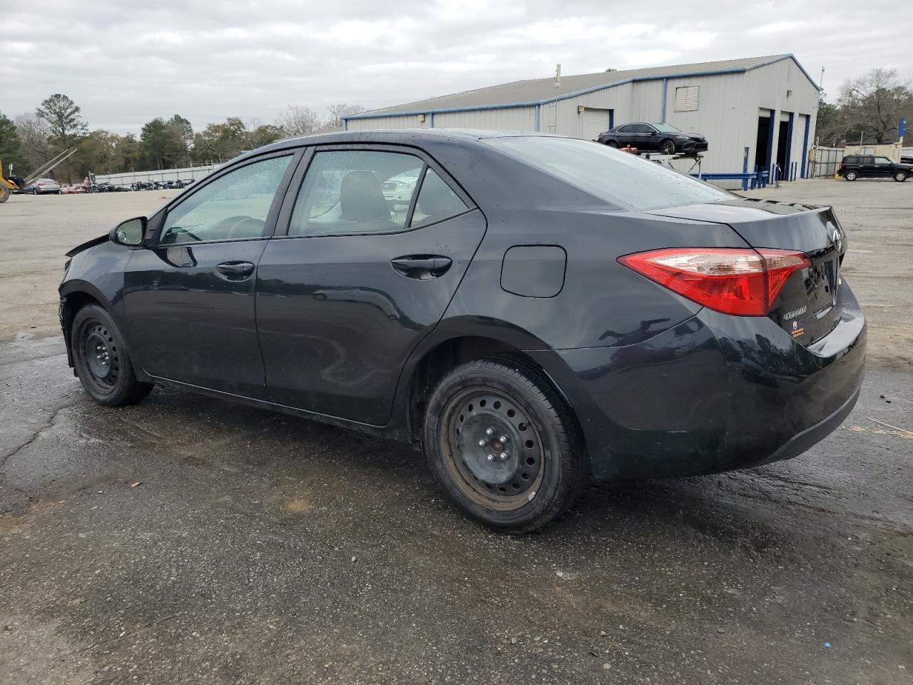 2019 TOYOTA COROLLA L - Фото 2