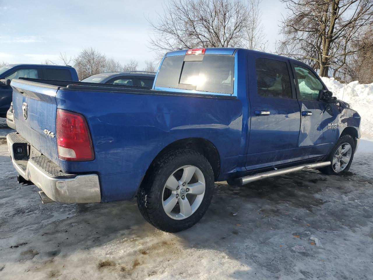 2017 RAM 1500 SLT - Image 3