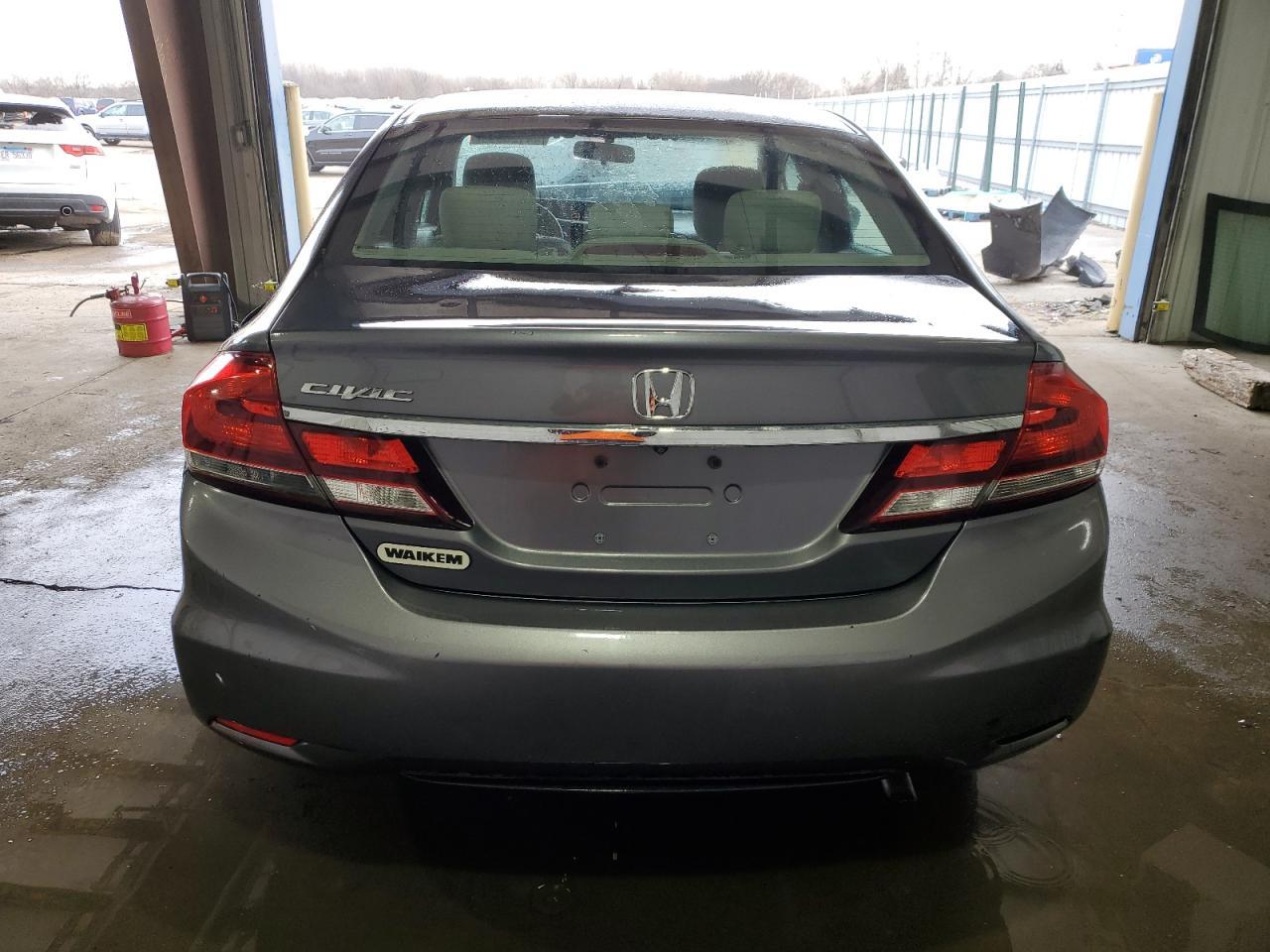 2015 HONDA CIVIC LX - Image 6