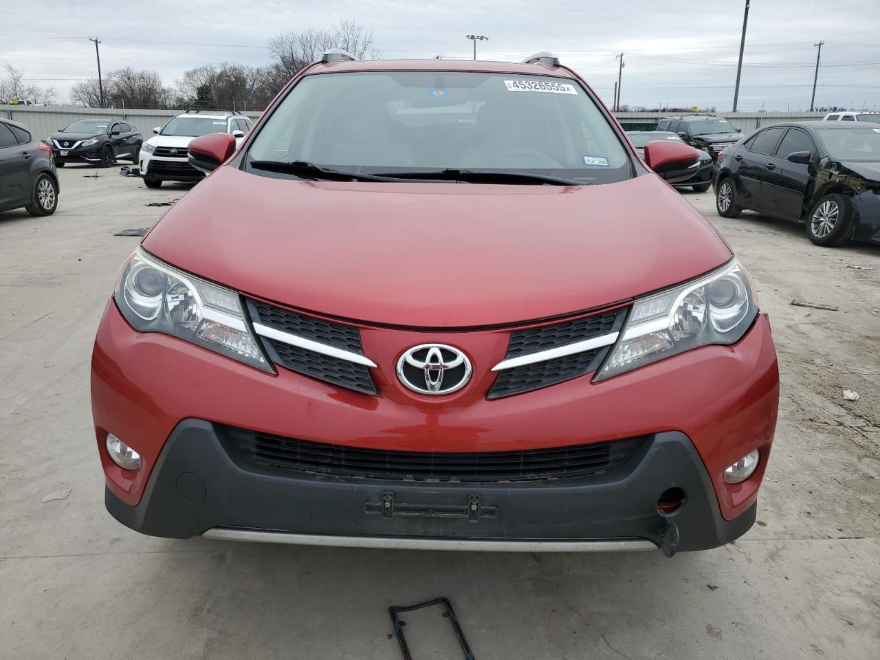 2015 TOYOTA RAV4 XLE - Фото 5