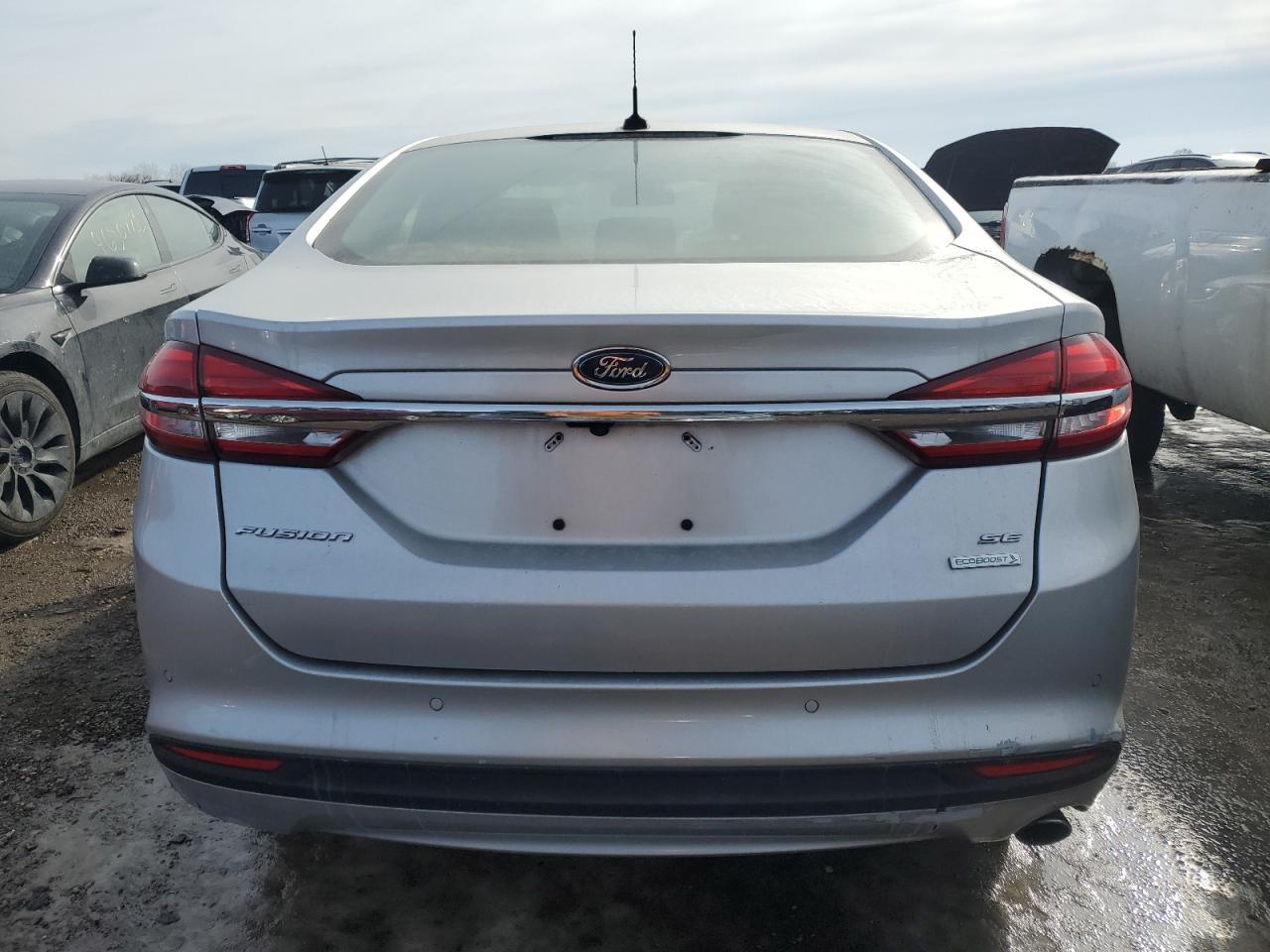 2017 FORD FUSION SE - Фото 6
