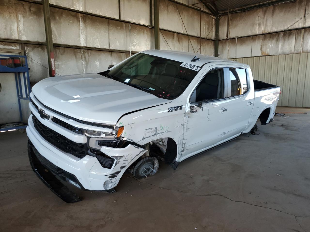 2024 CHEVROLET SILVERADO