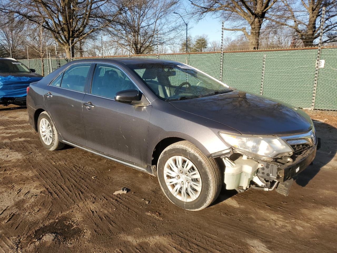 2013 TOYOTA CAMRY L - Image 4