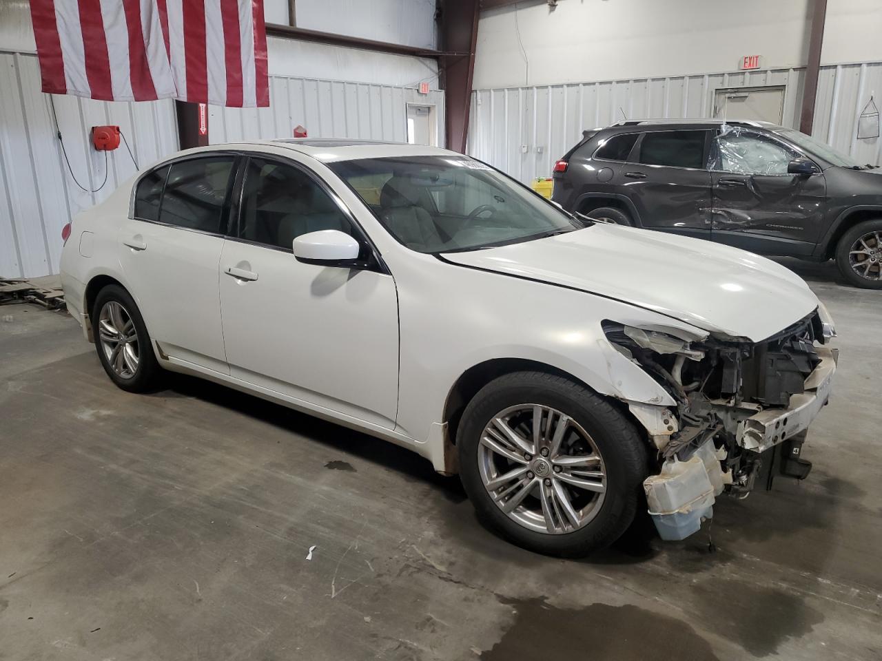 2012 INFINITI G37 - Image 4