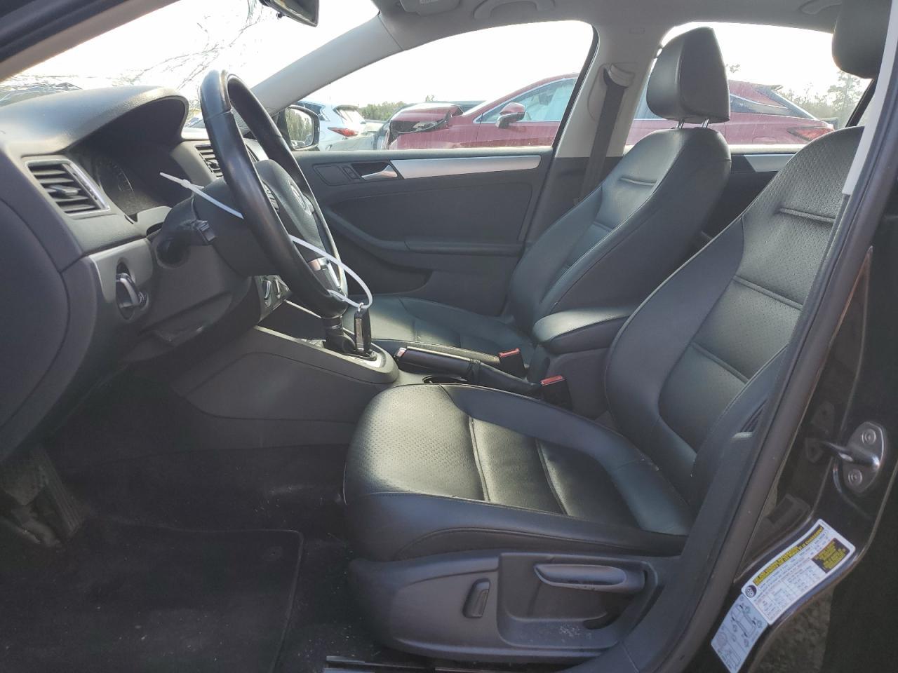 2014 VOLKSWAGEN JETTA SE - Image 7