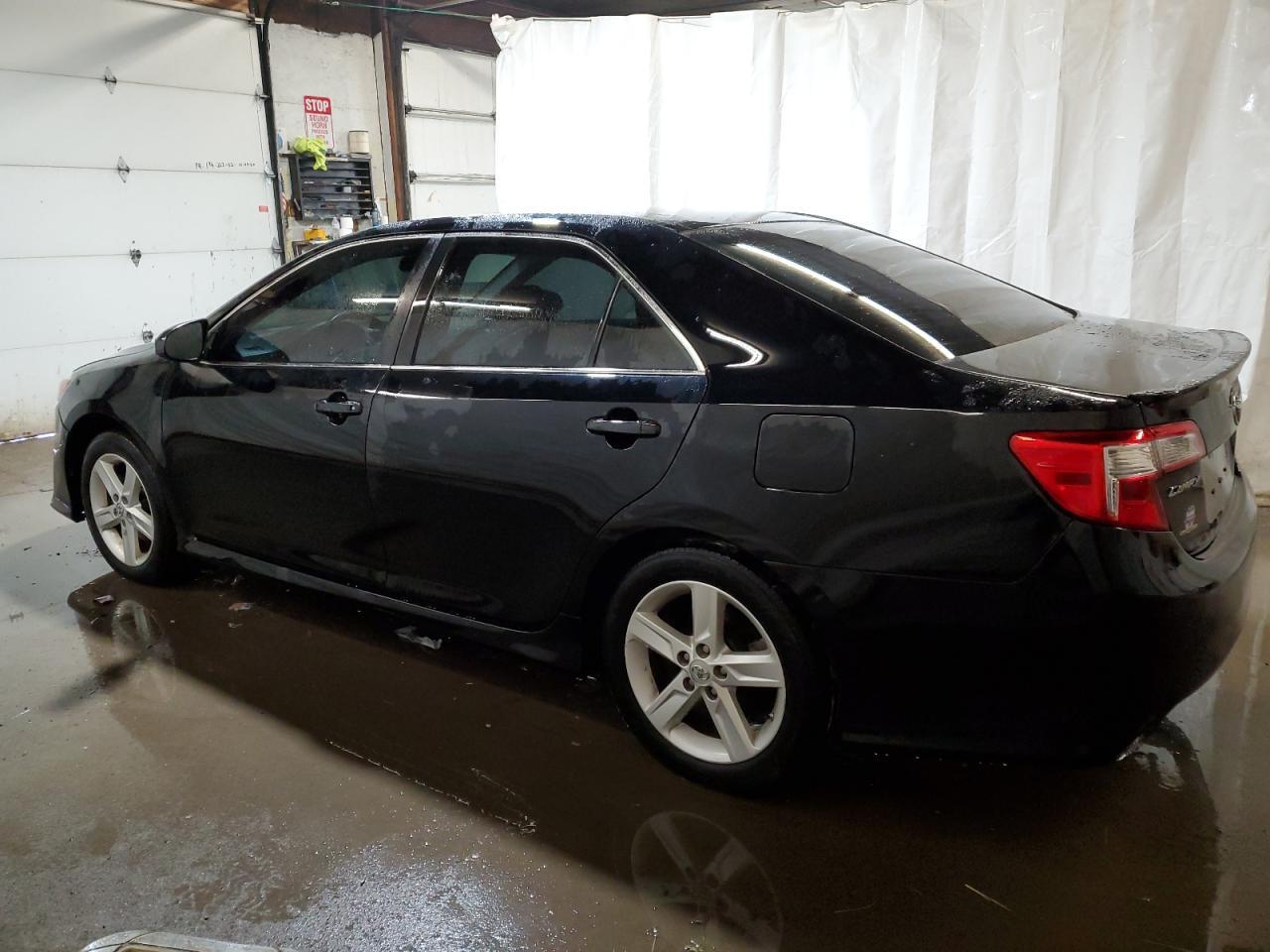 2014 TOYOTA CAMRY L - Image 2