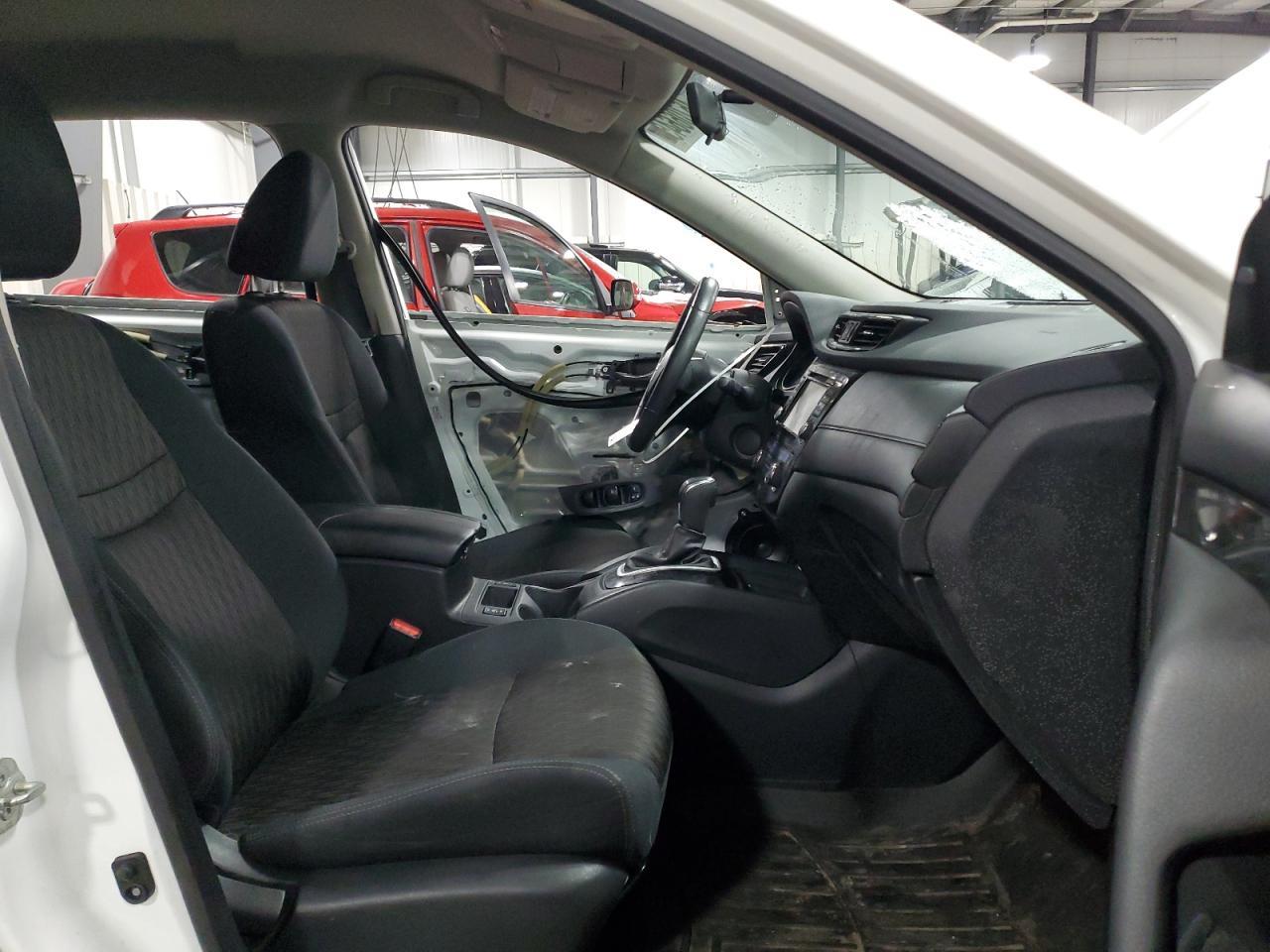 2017 NISSAN ROGUE SV - Фото 7