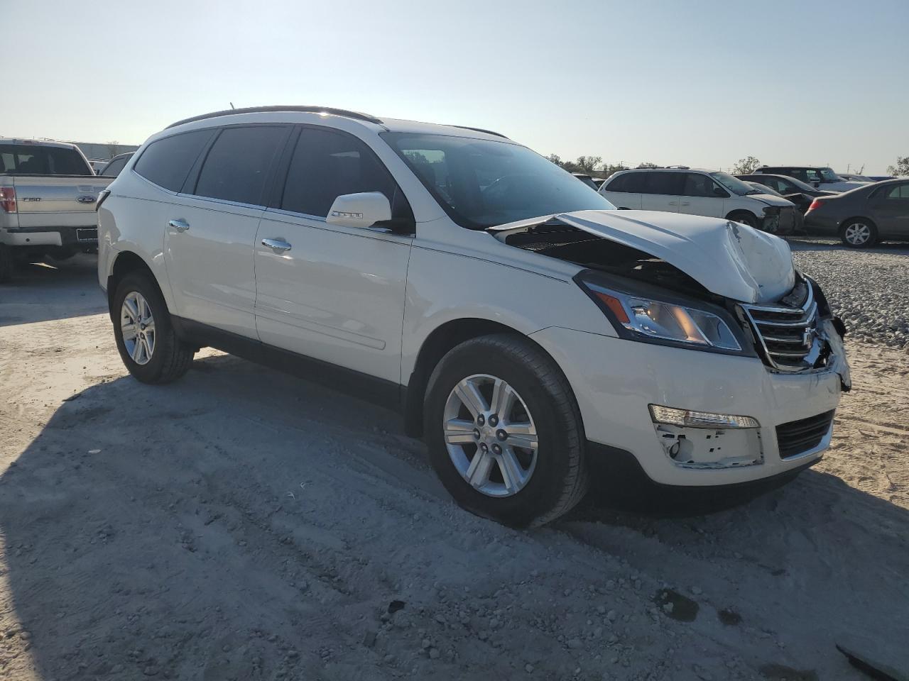 2014 CHEVROLET TRAVERSE L - Image 4