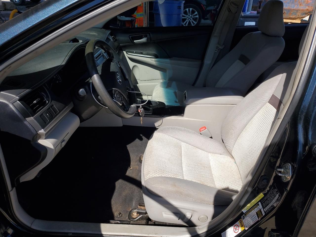 2014 TOYOTA CAMRY L - Image 7