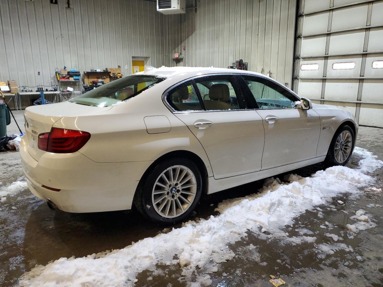 2013 BMW 535 XI - Image 3