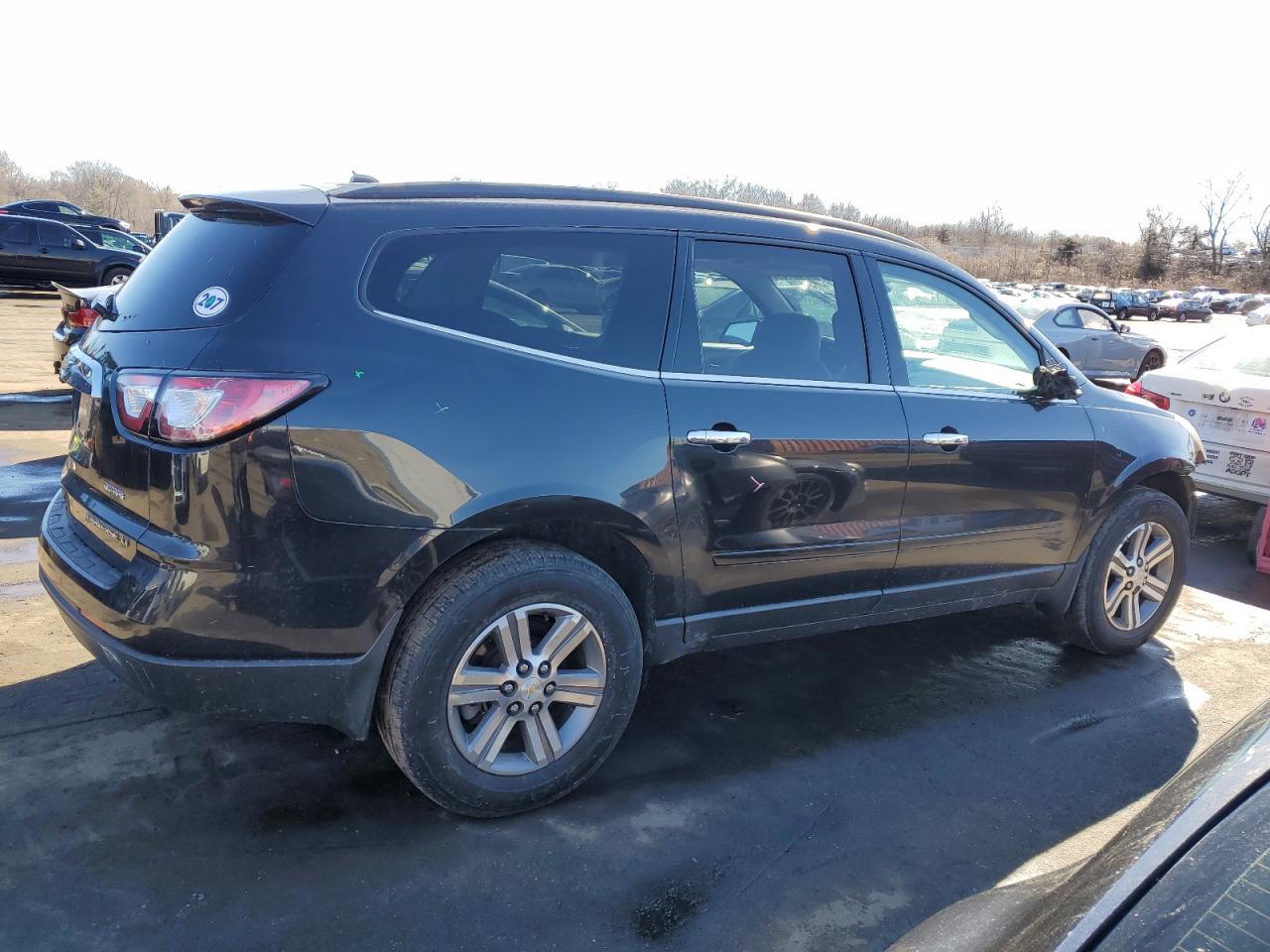 2015 CHEVROLET TRAVERSE L - Фото 3