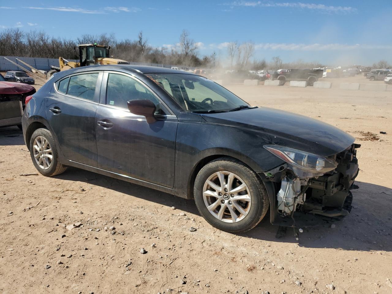 2016 MAZDA 3 GRAND TO - Фото 4