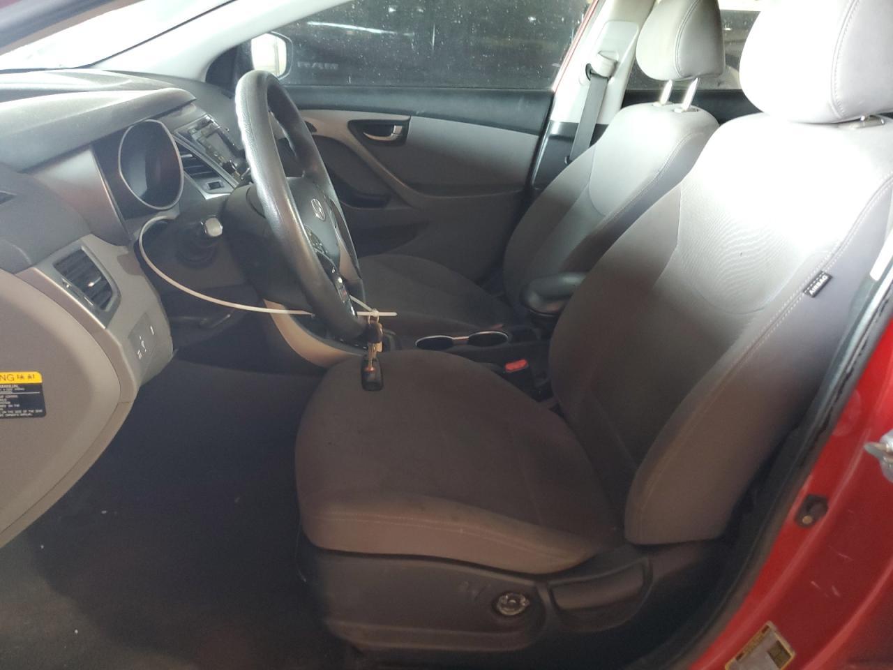 2015 HYUNDAI ELANTRA SE - Image 7