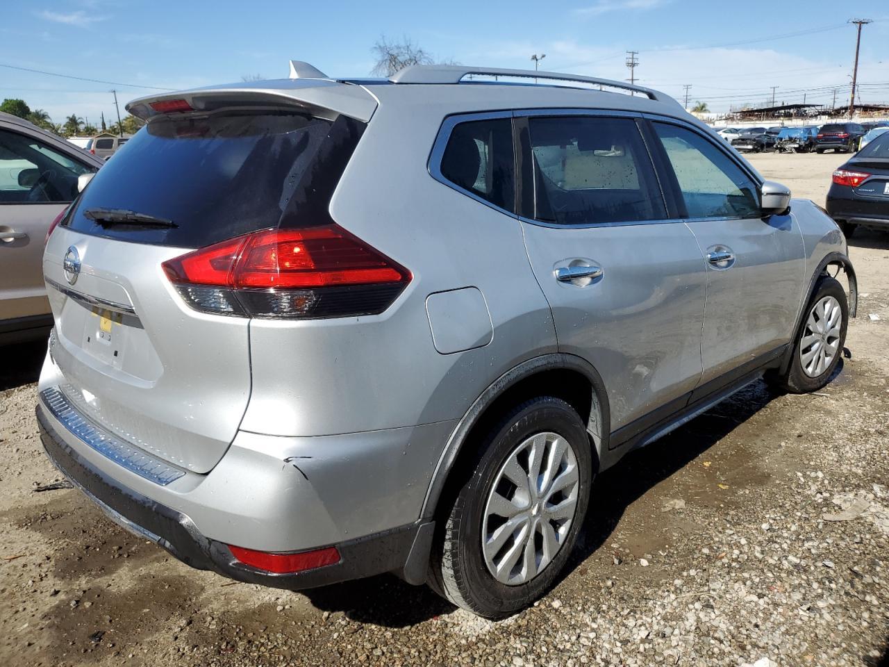 2017 NISSAN ROGUE S - Image 3