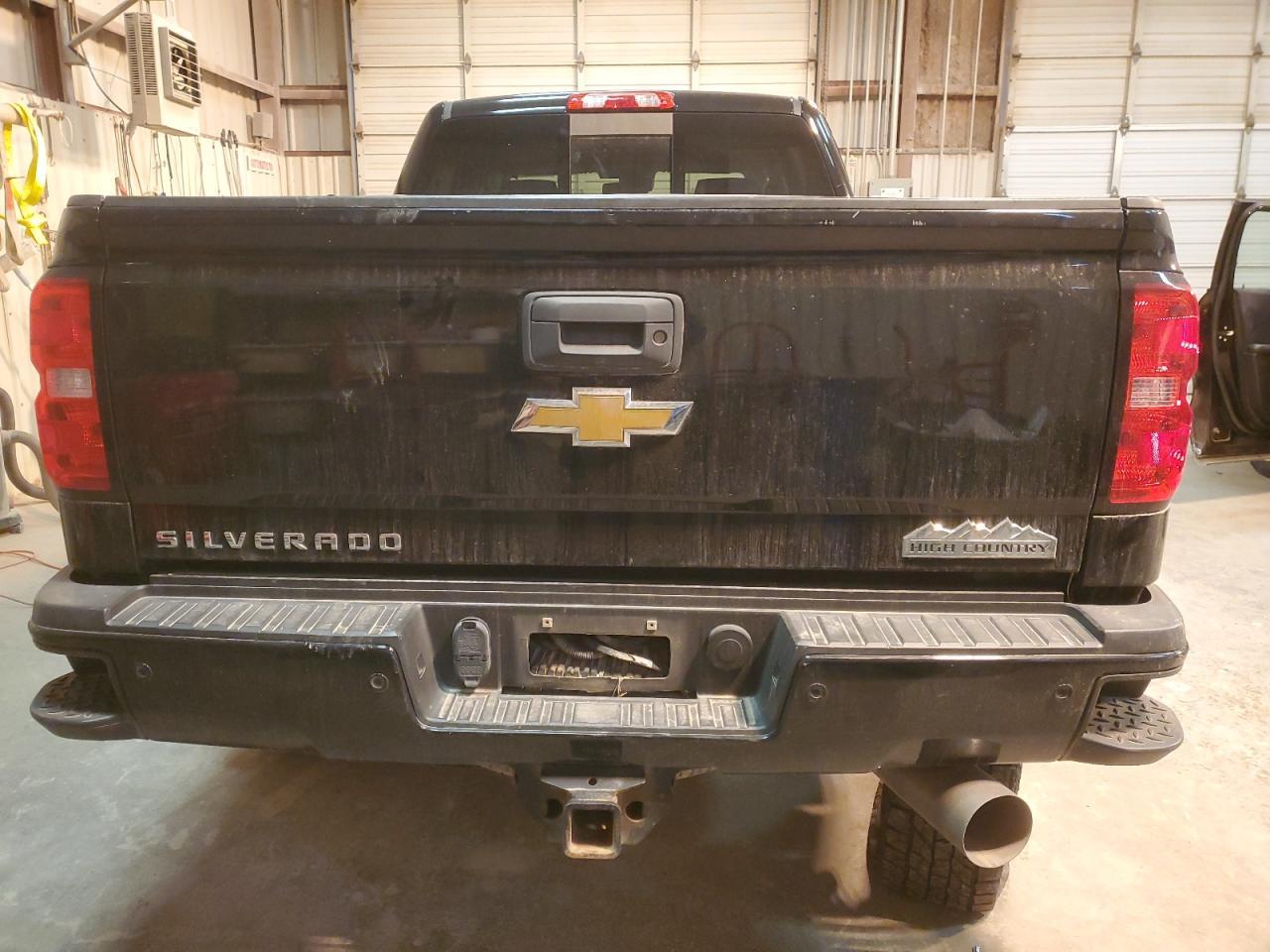 2017 CHEVROLET SILVERADO - Фото 6
