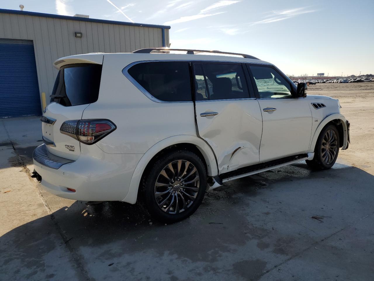 2017 INFINITI QX80 BASE - Фото 3