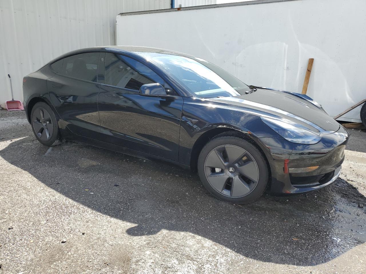 2022 TESLA MODEL 3 - Image 4
