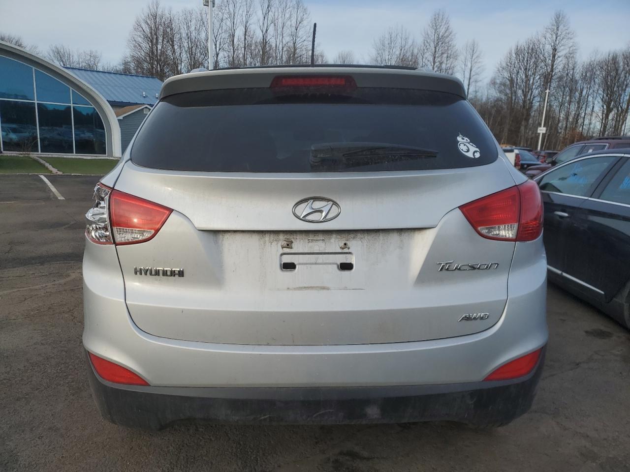 2012 HYUNDAI TUCSON GLS - Image 6
