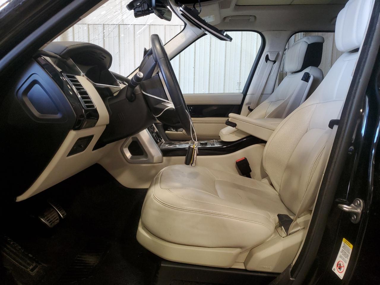 2022 LAND ROVER RANGE ROVE - Image 7