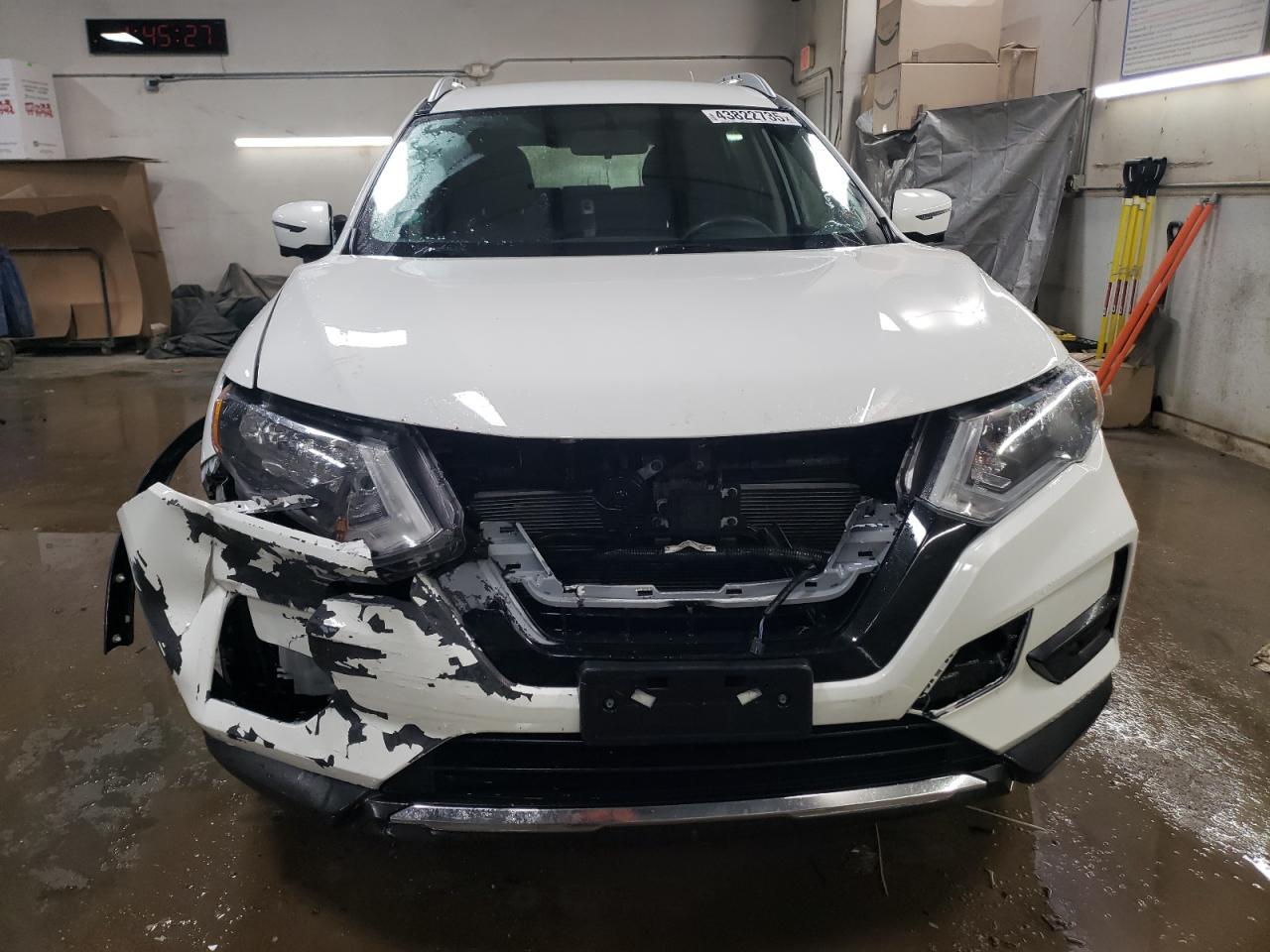 2017 NISSAN ROGUE S - Фото 5