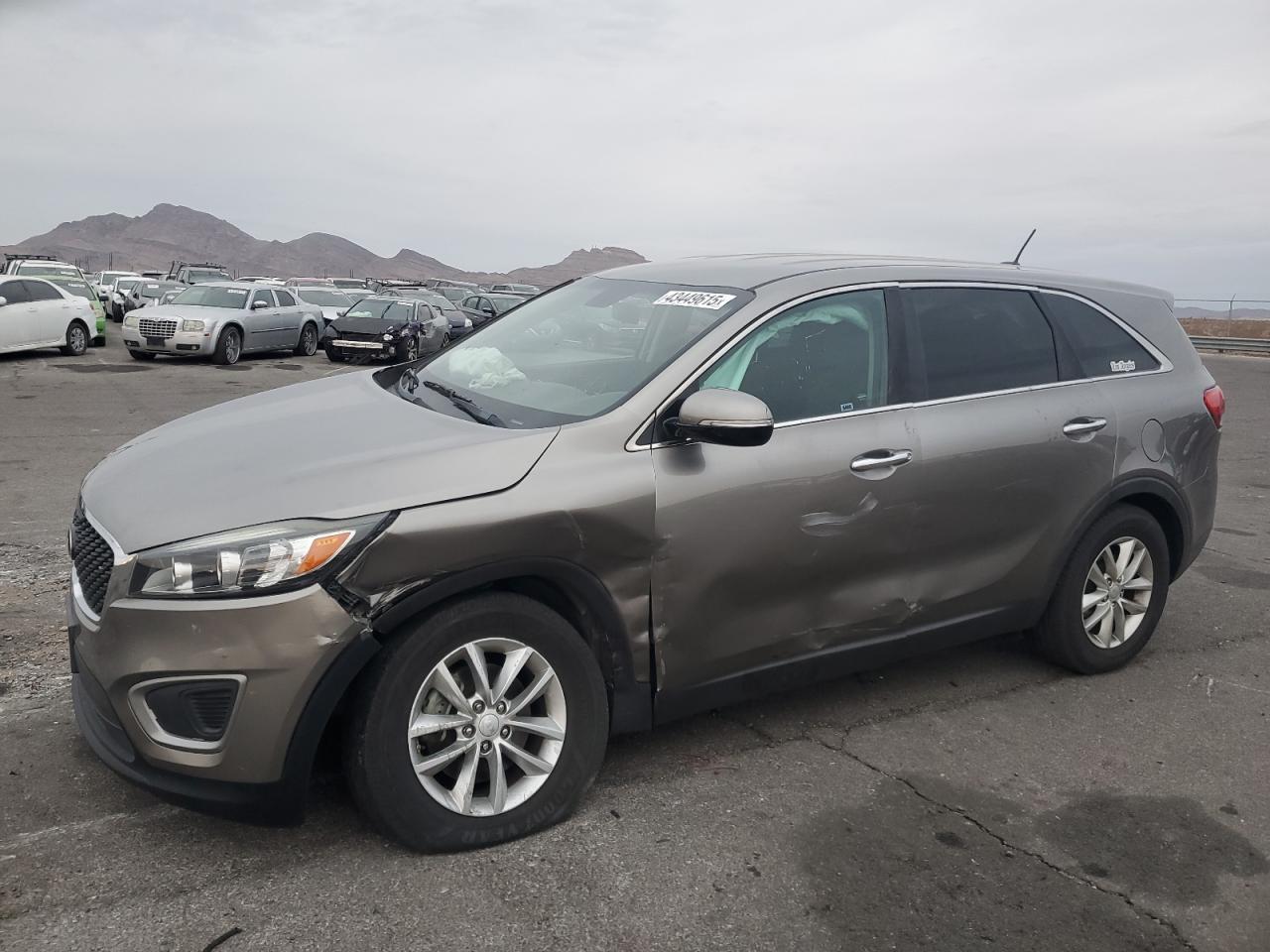 2017 KIA SORENTO LX