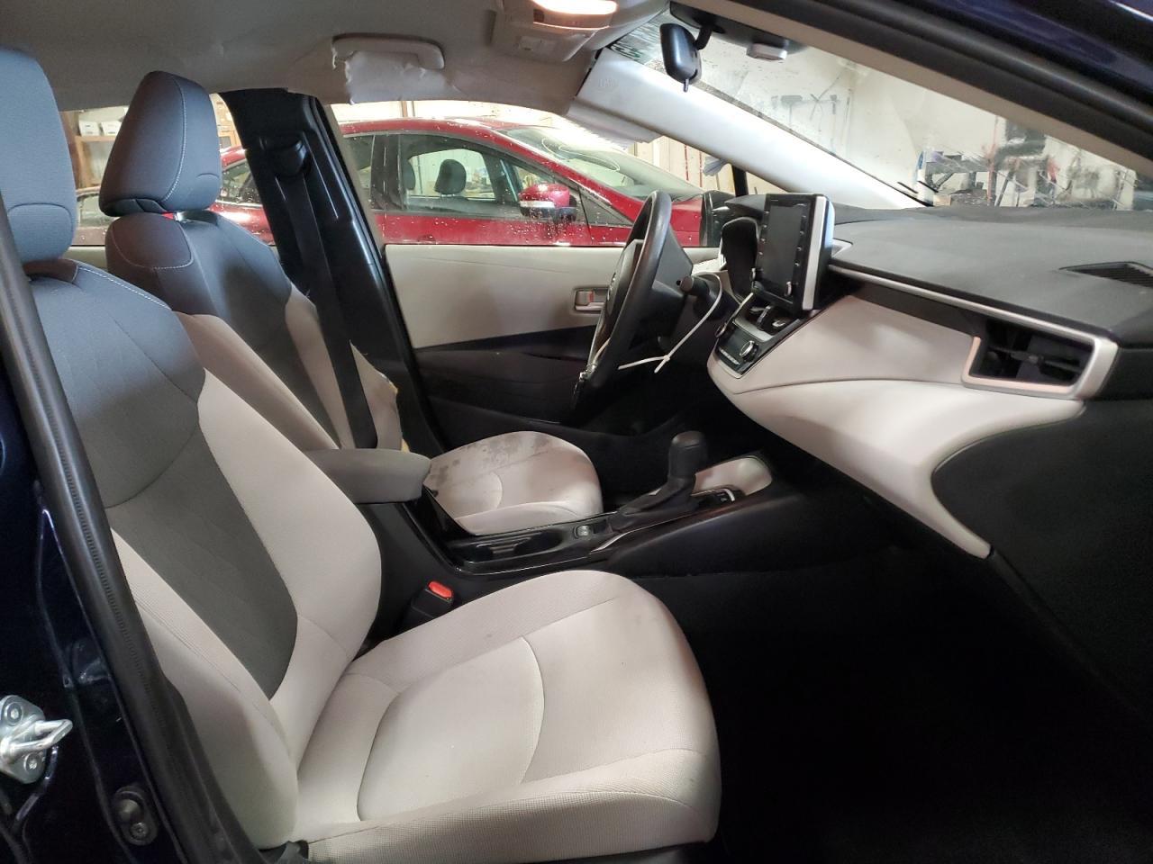 2021 TOYOTA COROLLA LE - Image 7