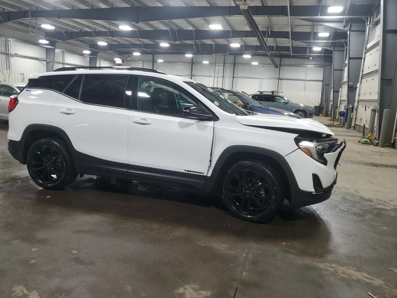 2021 GMC TERRAIN SL - Фото 4