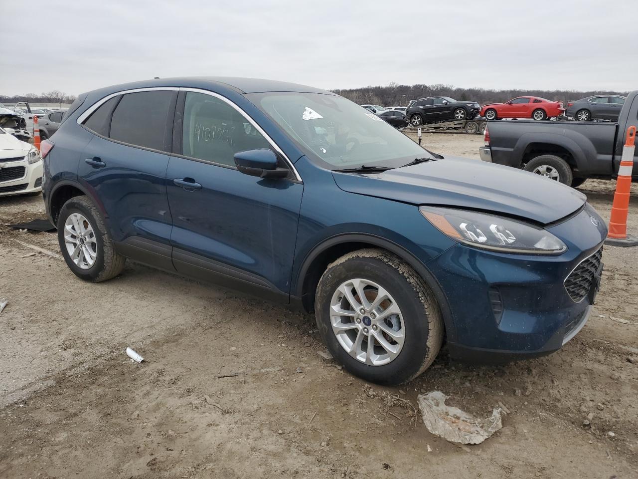 2020 FORD ESCAPE SE - Image 4