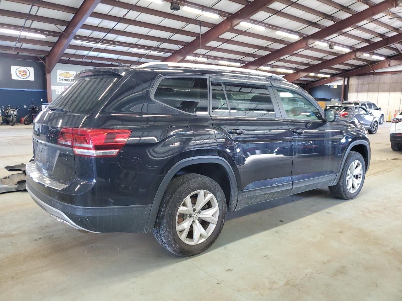 2018 VOLKSWAGEN ATLAS SE - Image 3