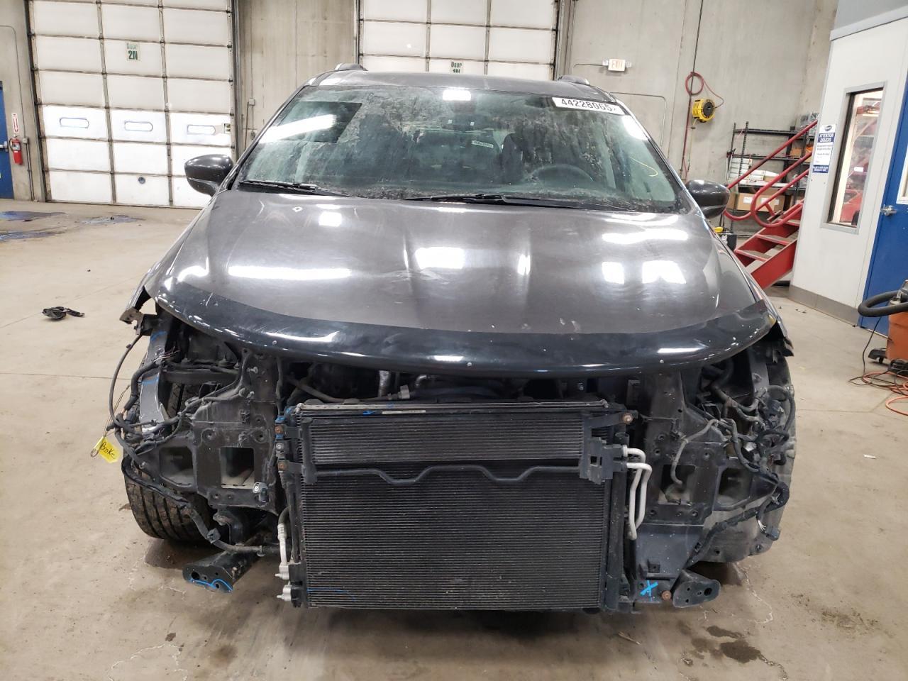 2017 CHRYSLER PACIFICA T - Фото 5