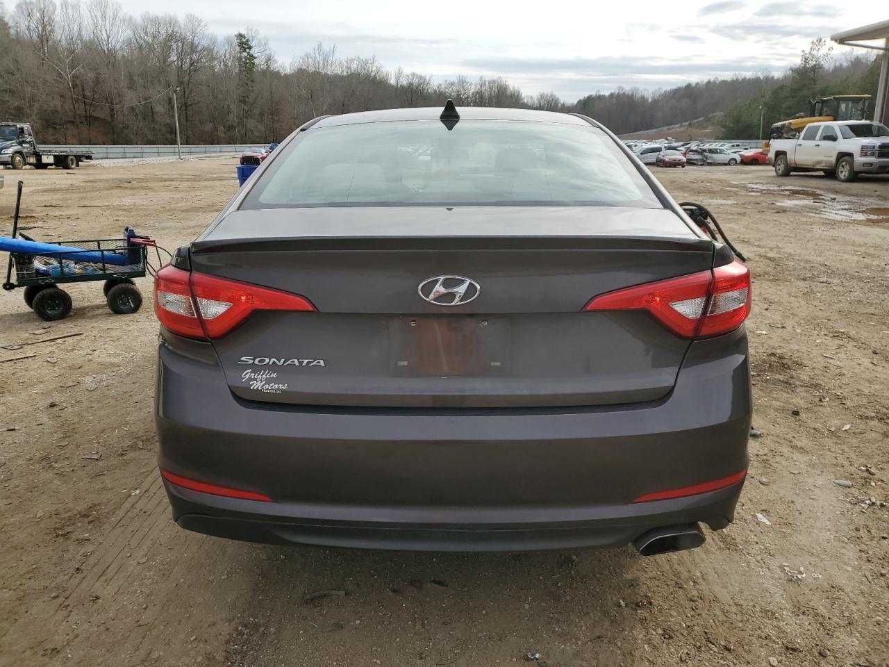 2017 HYUNDAI SONATA SE - Фото 6