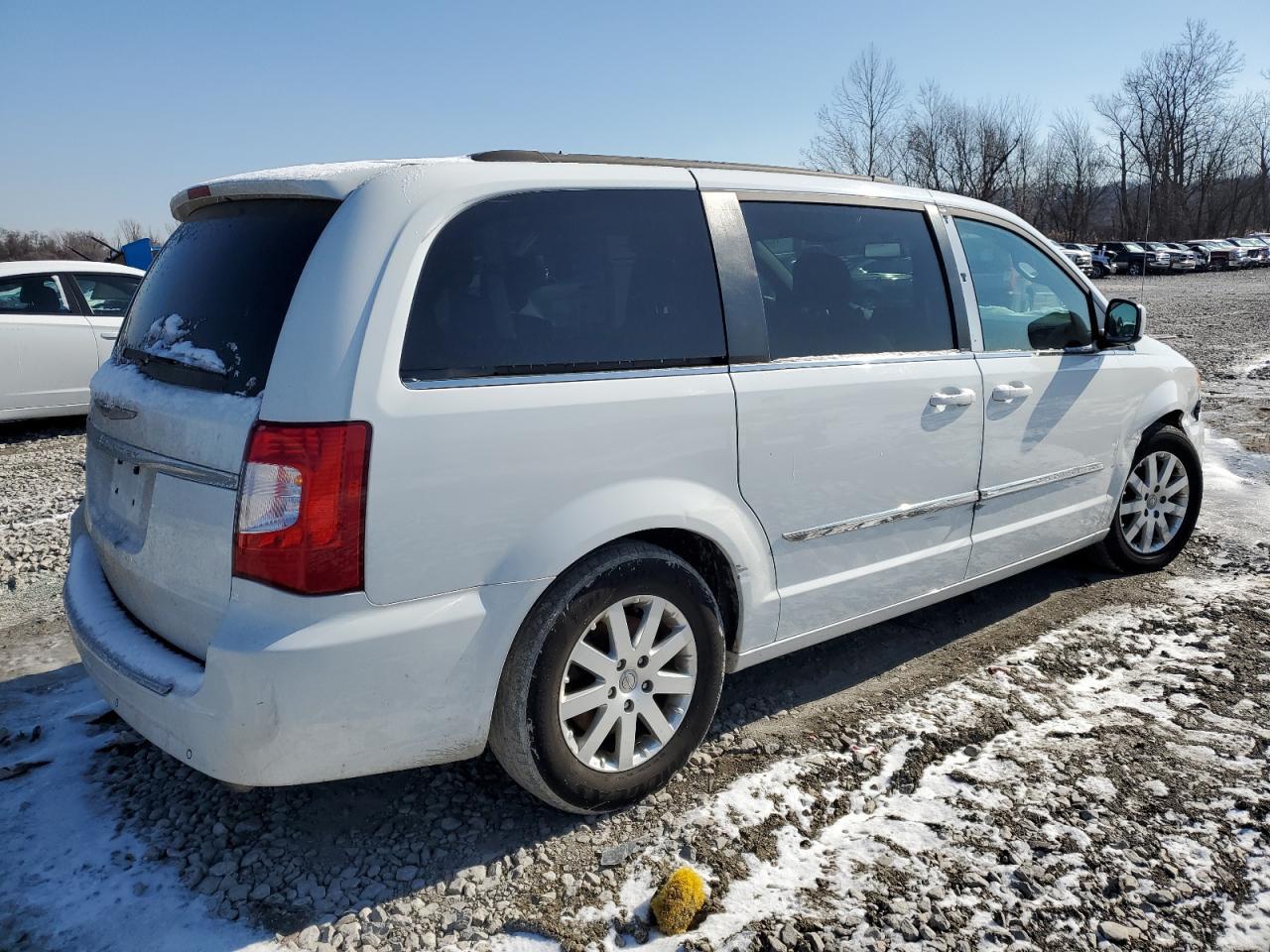 2014 CHRYSLER TOWN & COU - Фото 3