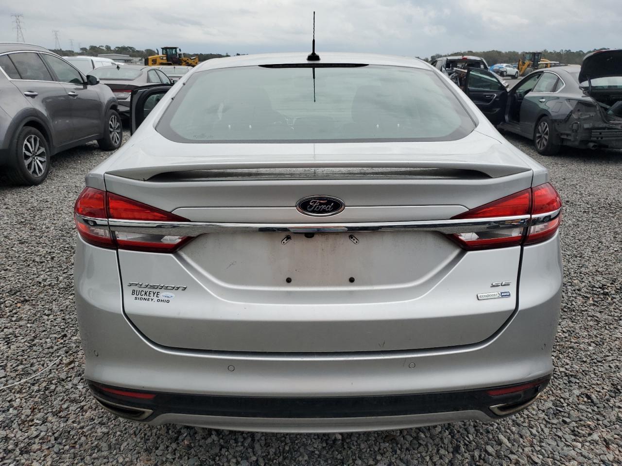 2017 FORD FUSION SE - Фото 6