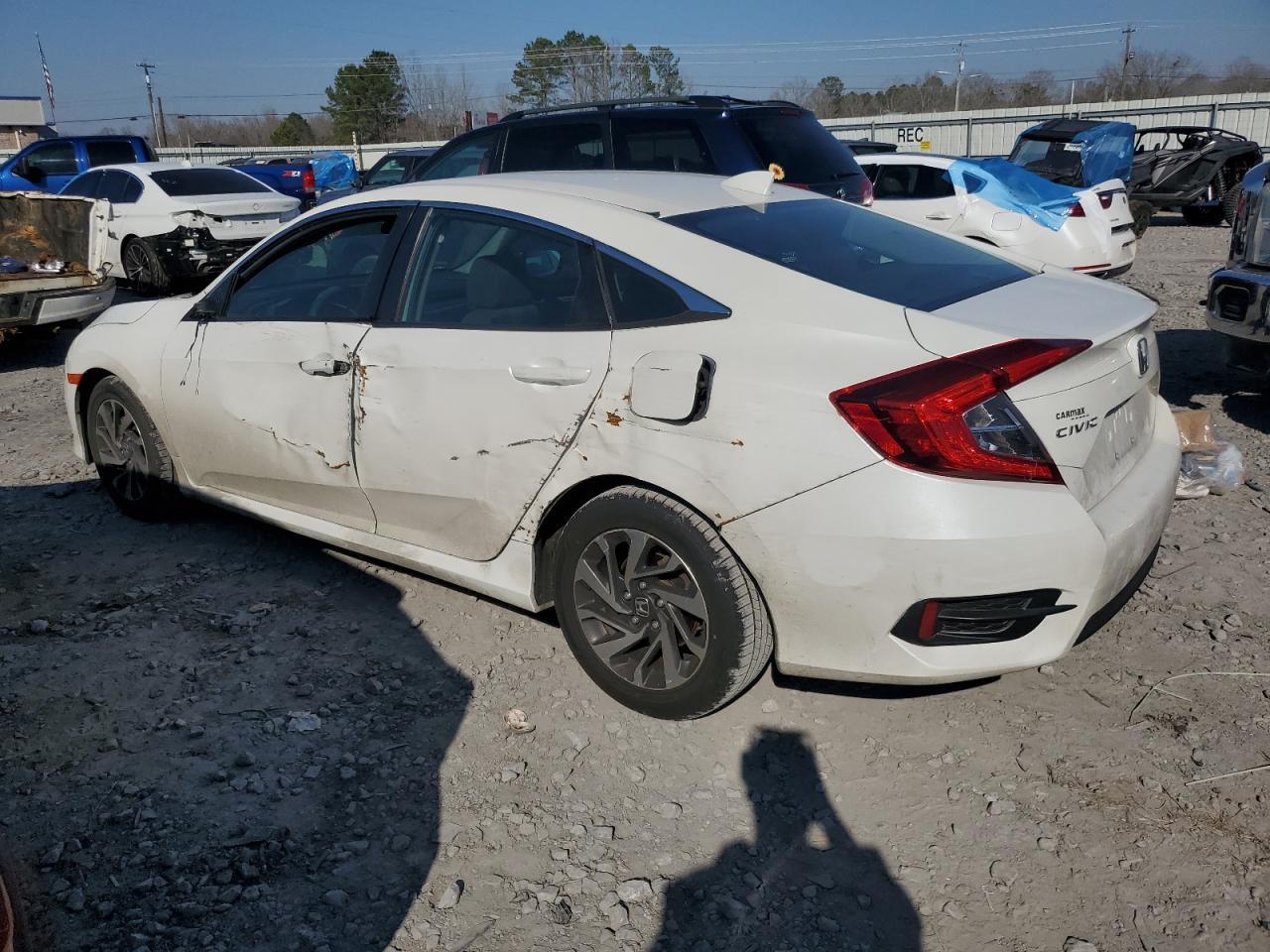 2018 HONDA CIVIC EX - Image 2