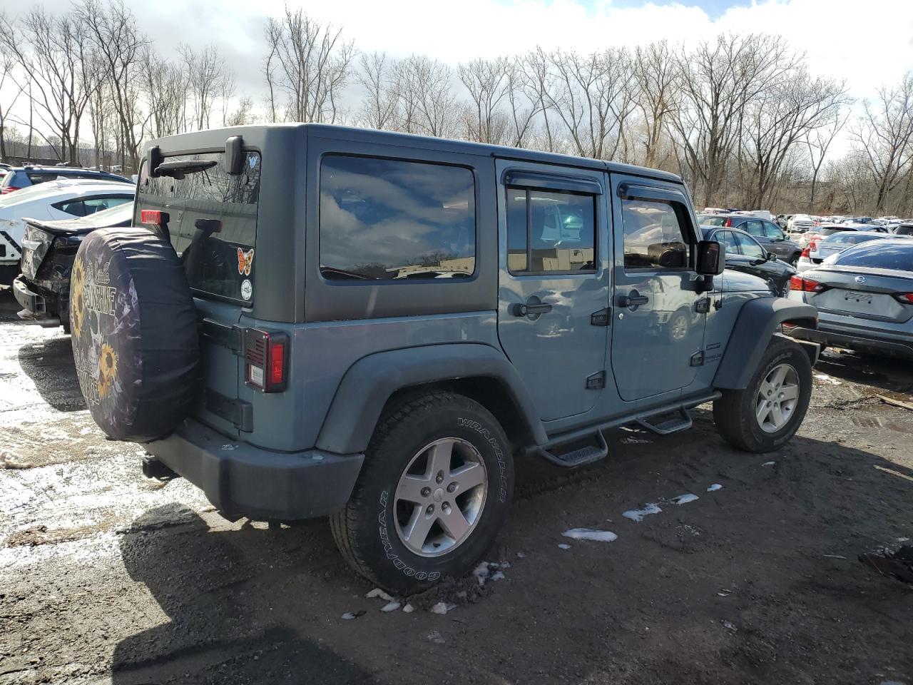 2015 JEEP WRANGLER U - Фото 3