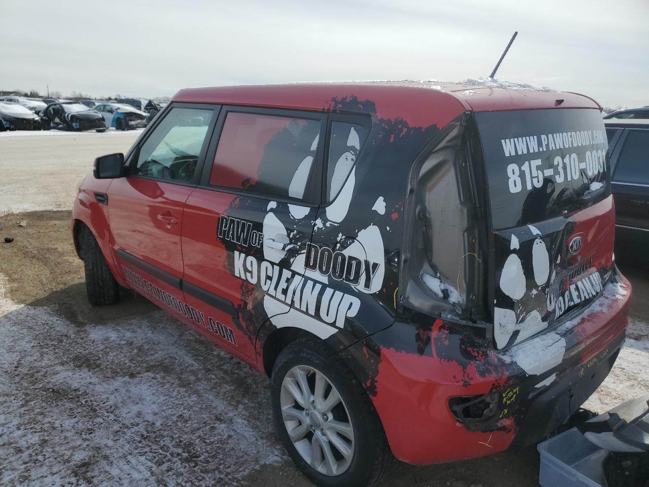2013 KIA SOUL + - Image 2