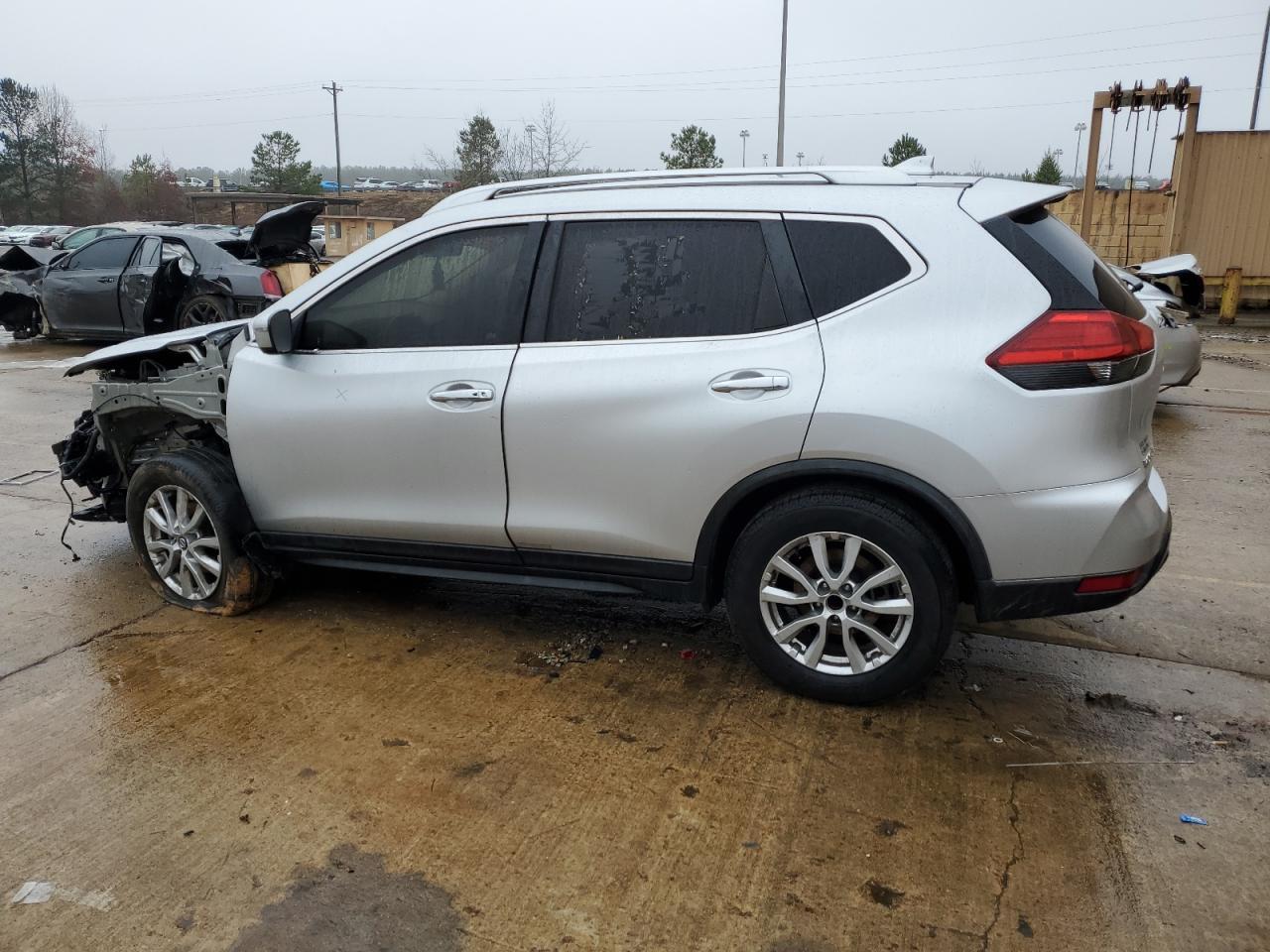 2017 NISSAN ROGUE S - Image 2