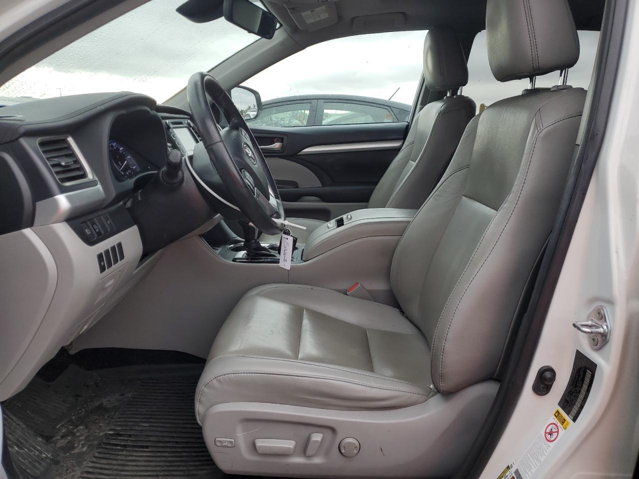 2019 TOYOTA HIGHLANDER - Image 7