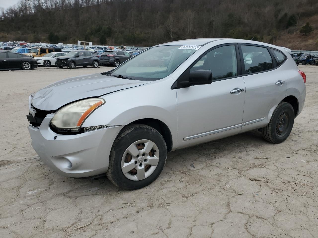 2013 NISSAN ROGUE S