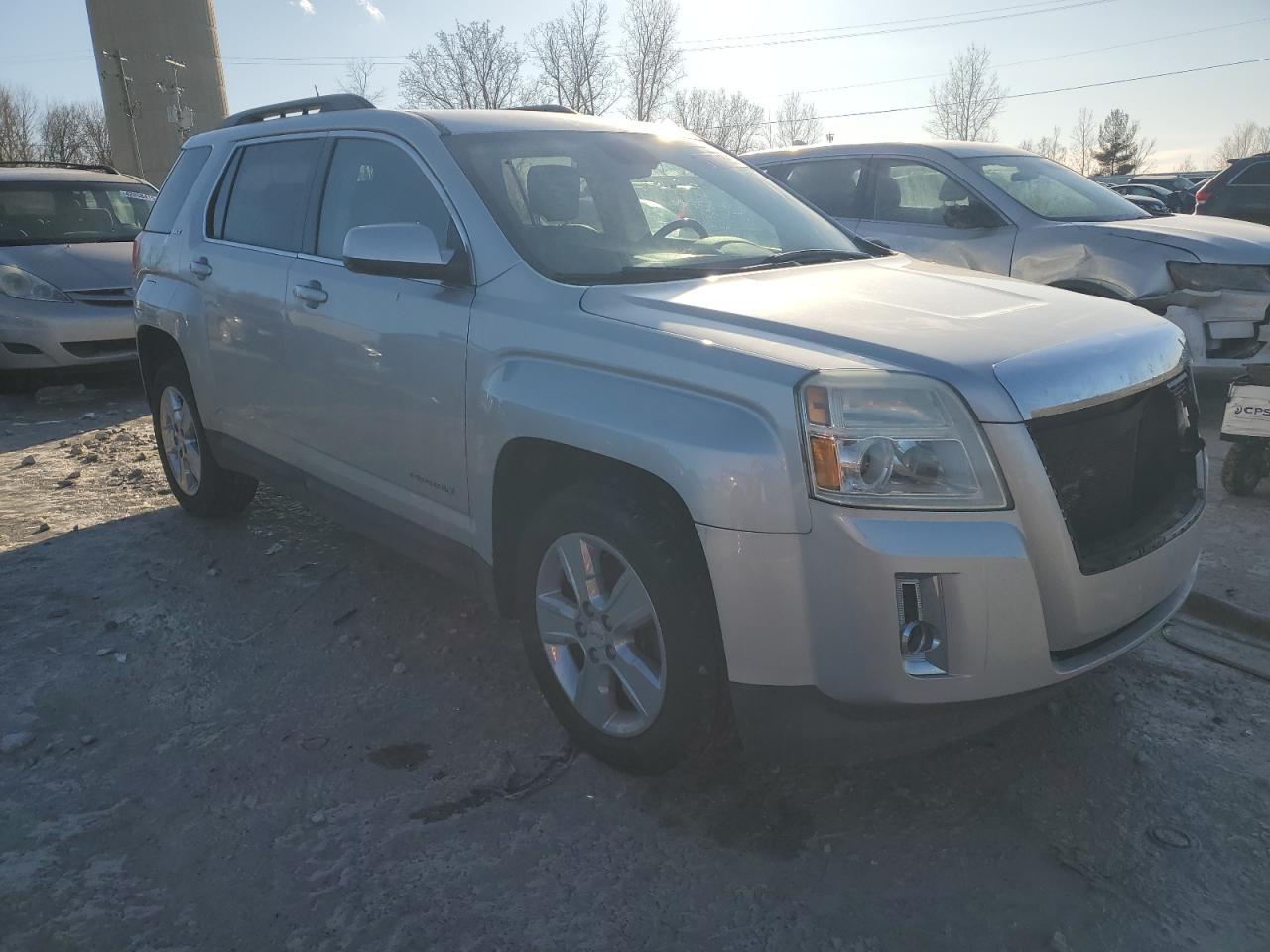 2014 GMC TERRAIN SL - Фото 4
